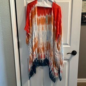 Multi colored kimono BNWT.